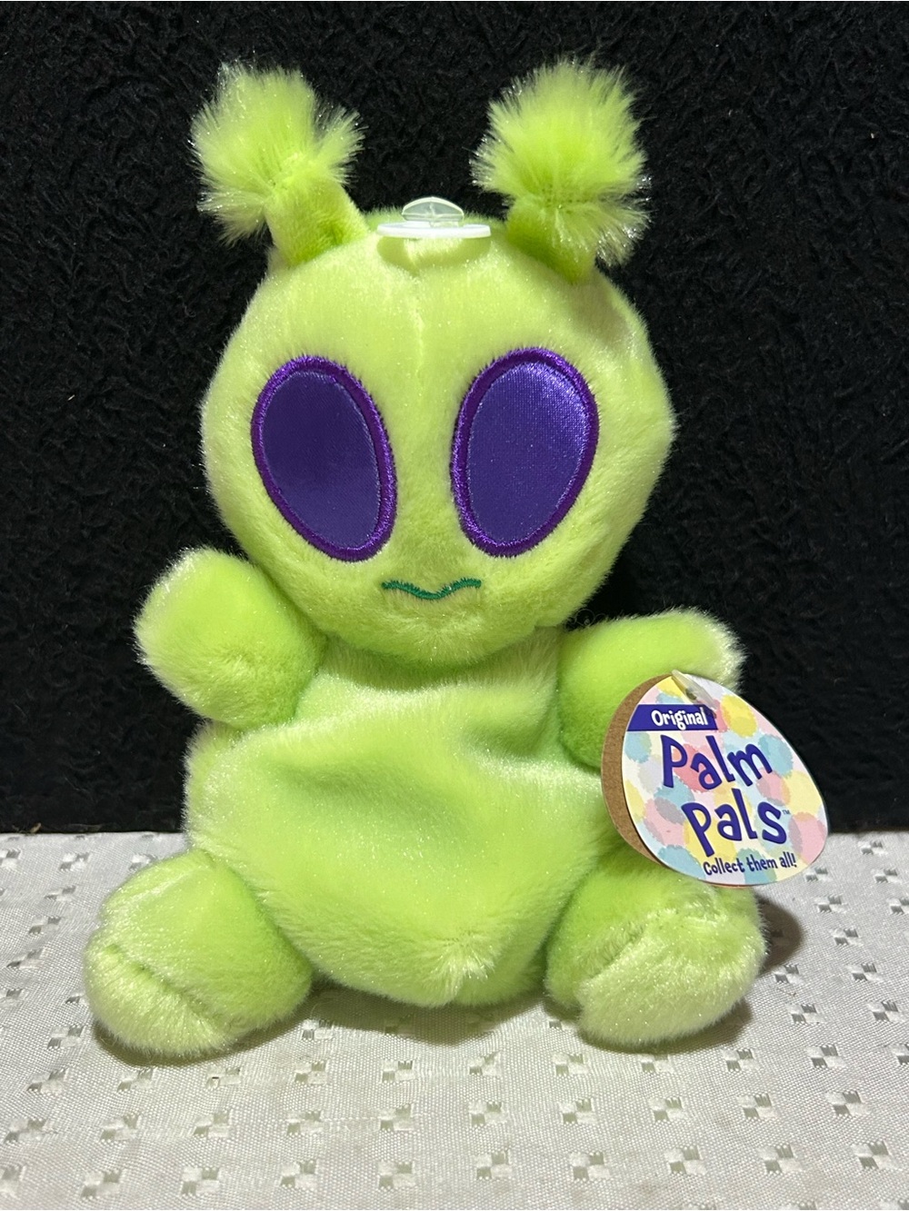 Palm Pals Alien Plush Toy Soft Green Toy Figure 3 x 4.5 Inches NWT